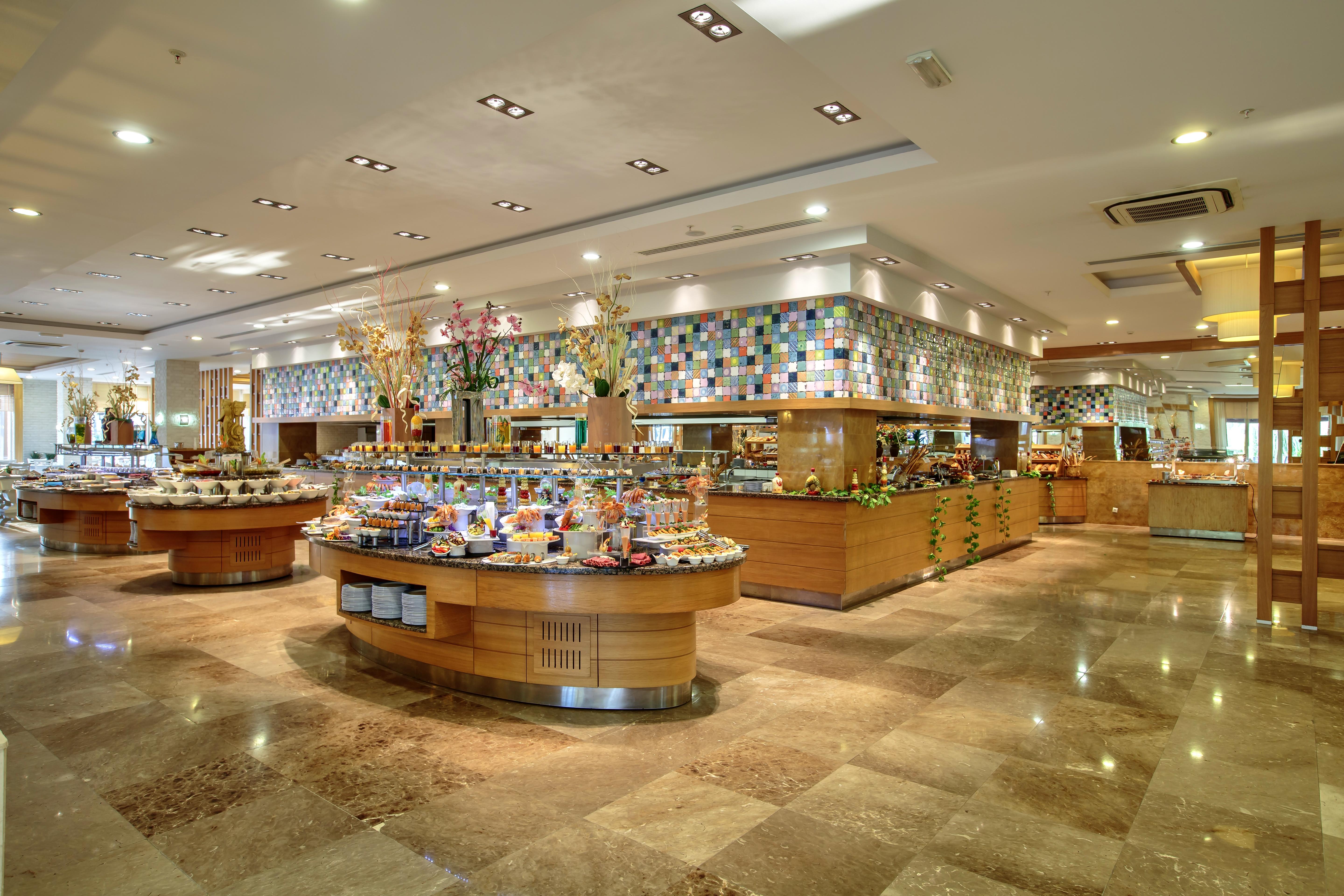Sunis Kumkoey Beach Resort Hotel & Spa Сиде Екстериор снимка