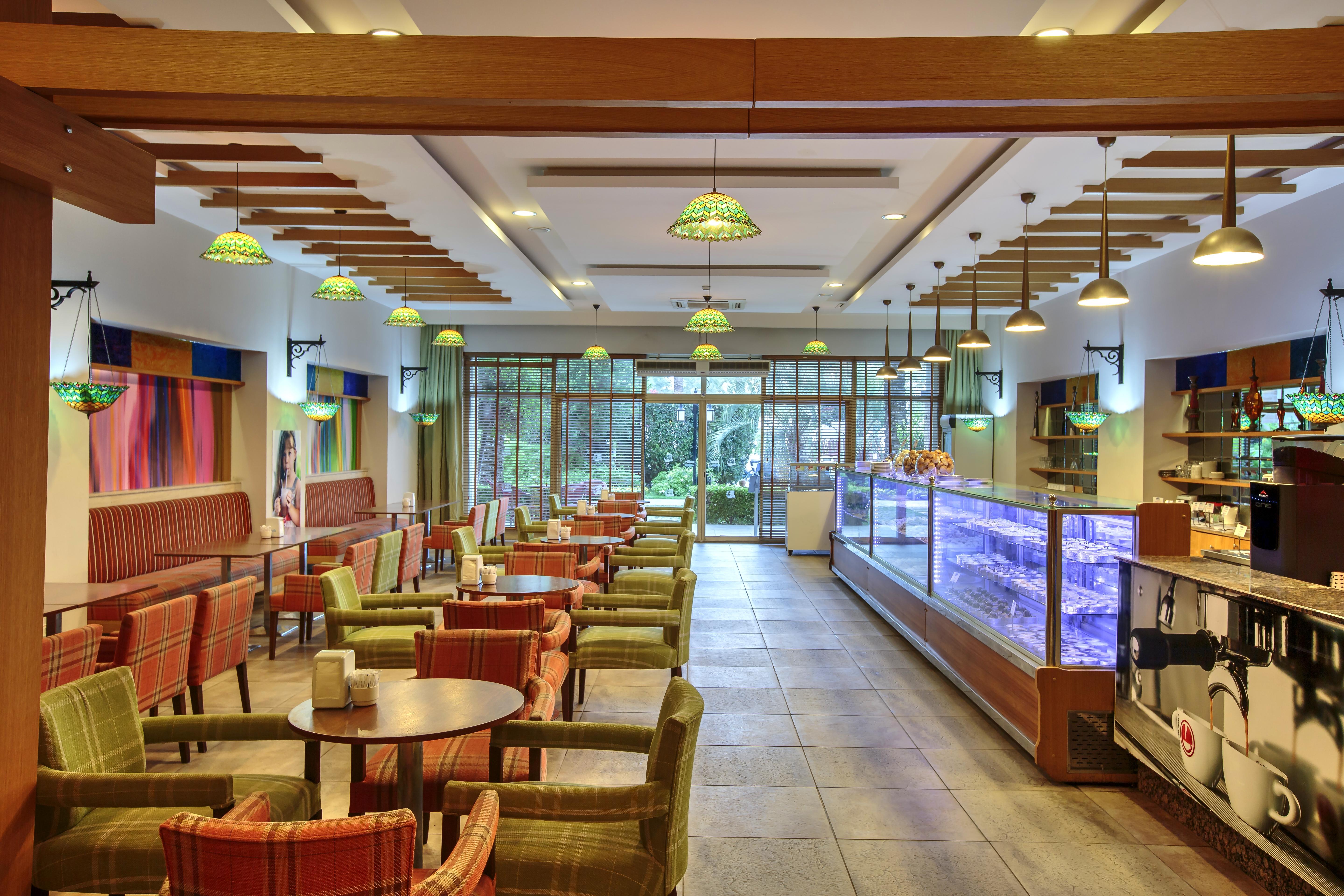 Sunis Kumkoey Beach Resort Hotel & Spa Сиде Екстериор снимка