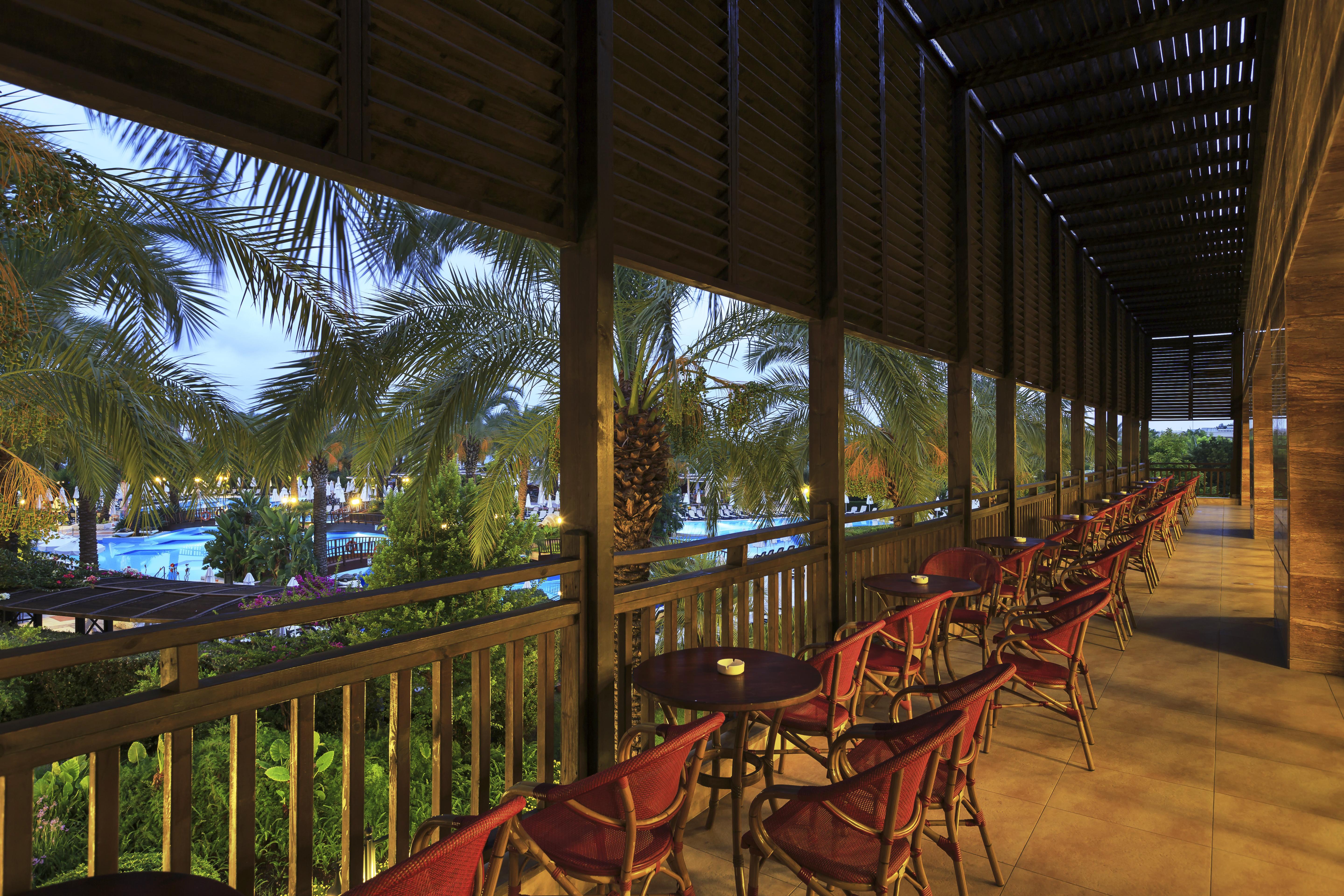 Sunis Kumkoey Beach Resort Hotel & Spa Сиде Екстериор снимка