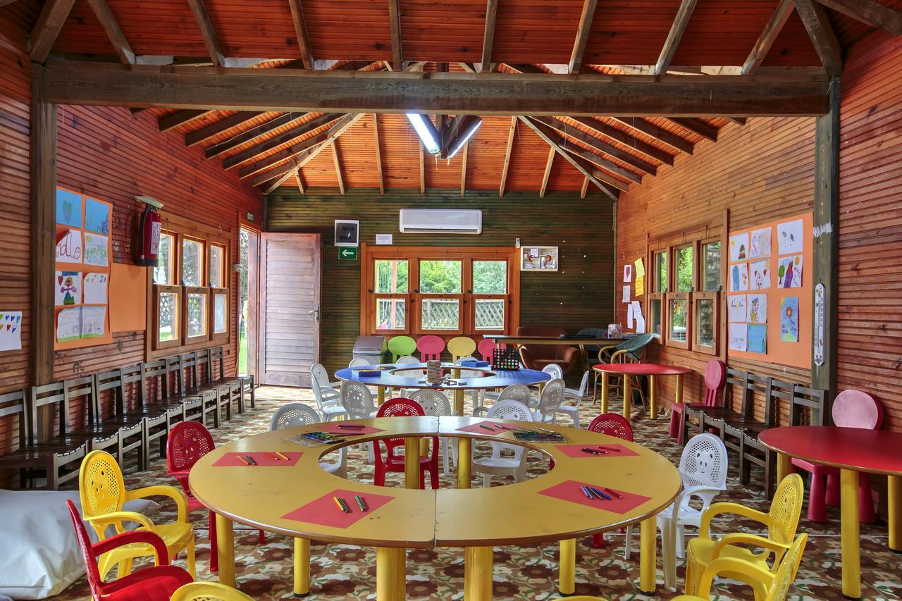 Sunis Kumkoey Beach Resort Hotel & Spa Сиде Екстериор снимка
